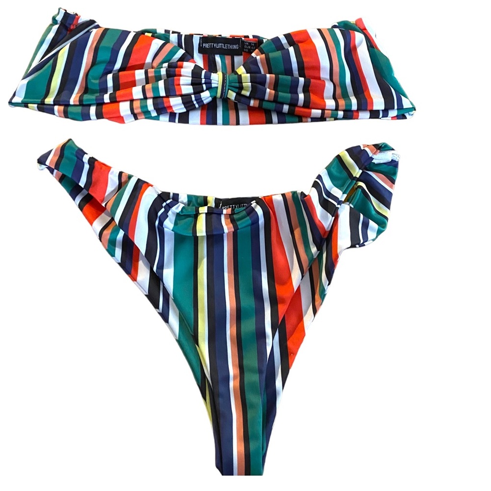Pretty Little Thing Bikini Set 10